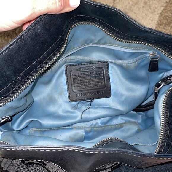 Coach Canvas Shoulder Bag, black - Picture 3 of 4